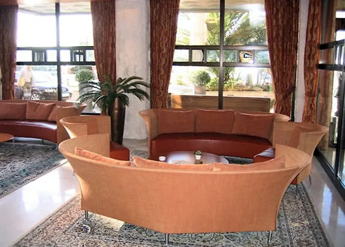 Отель Kyjev Братислава